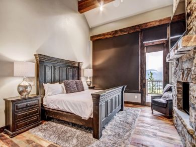 Breckenridge Ski in Ski Out Home, 6 Bedrooms.